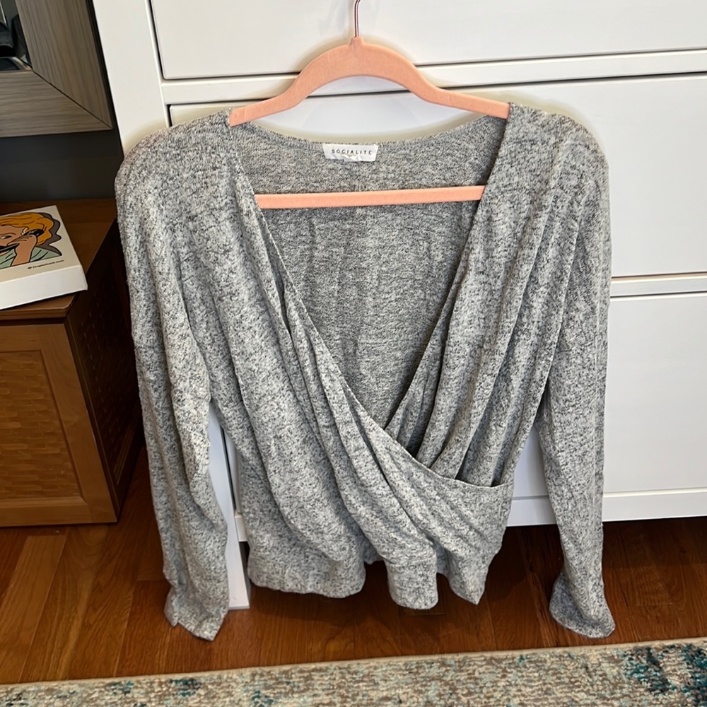 Wrap top from Nordstrom - worn once (XL)